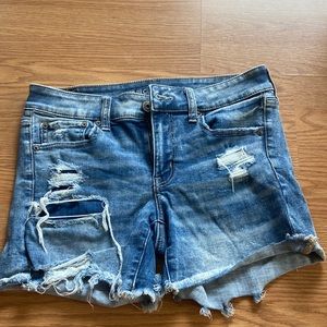 American Eagle women’s size 10 midi short